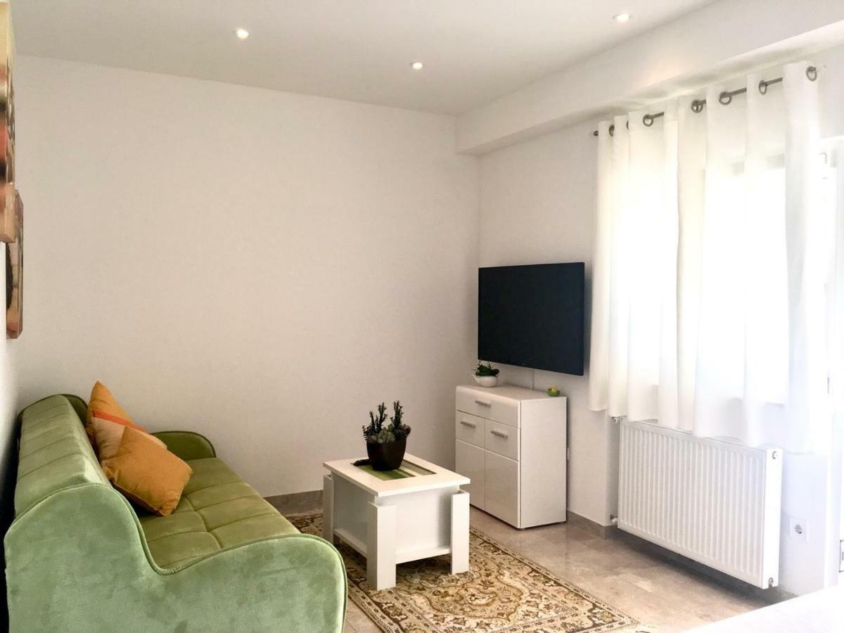 Apartment Lili Porec Exterior photo