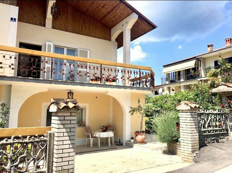 Apartment Lili Porec Exterior photo
